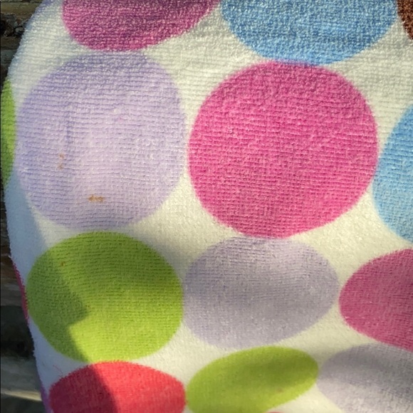 ROOM IT UP
"RACHEL" BEACH TOWEL/TOTE BAG SET - Picture 3 of 6